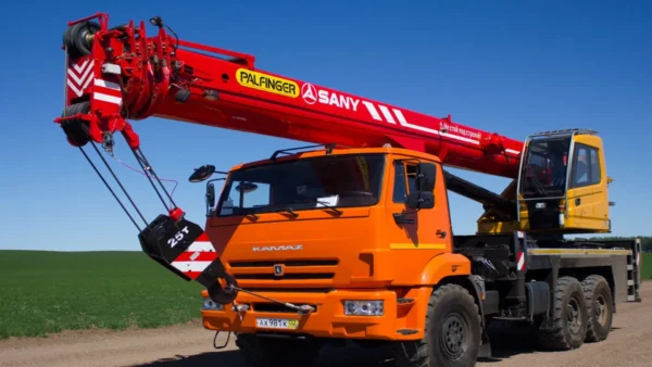 Operate a Truck Mounted Crane